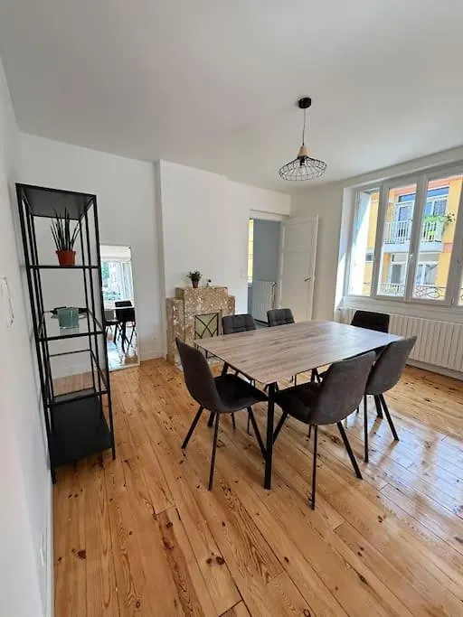 Apartment Appartement T2 Idealement Situe Le Puy-en-Velay France