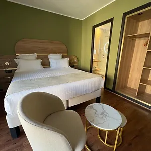 Cit'hotel Le Chris'tel Et Restaurant Hotel